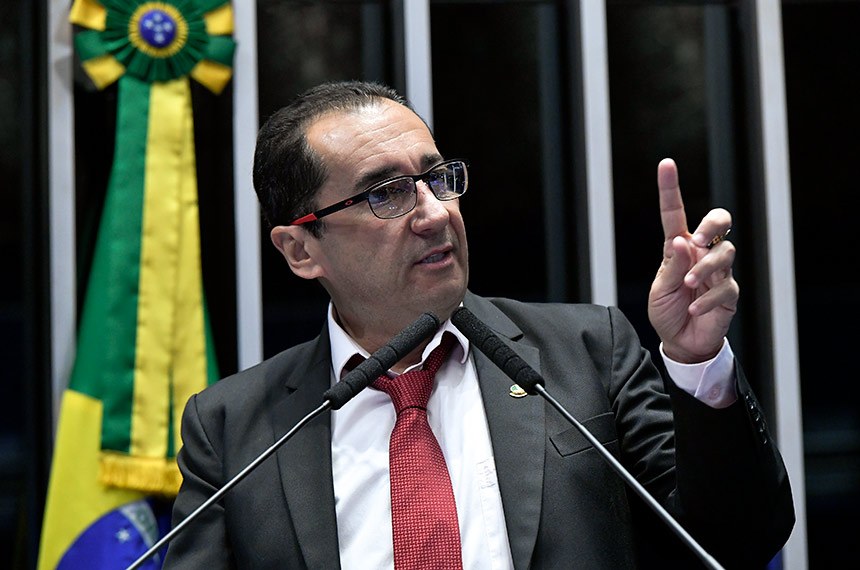 POR VICK BACON: O apelo de Kajuru e o ministro problema do Presidente Bolsonaro