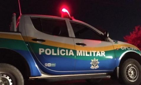 SIMULOU ESTAR ARMADO: Bandido escapa da morte ao tentar roubar policial civil que passeava com cão