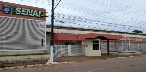 CAIU: Polícia prende ladrão que tentava fazer arrastão no Senai em Porto Velho