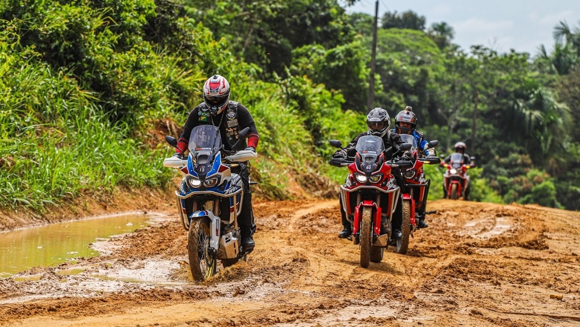 EXPEDIÇÃO – Programa RedRider leva motociclistas ao topo da Serra do Divisor na Amazônia