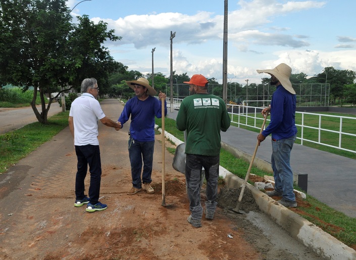 MÓDULO ESPORTIVO: Construção conta com recurso de indicação do deputado Geraldo da Rondônia