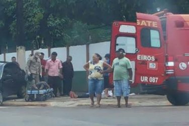 Ambulância com paciente em estado grave se envolve em acidente na BR 319