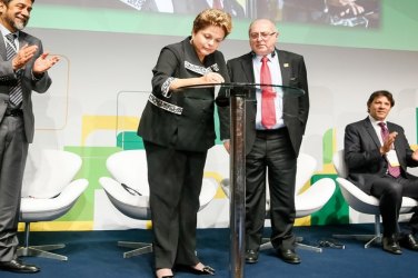 Dilma sanciona Marco Civil da Internet