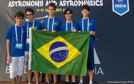 Olimpíada internacional de astronomia: Brasil leva 3 bronzes