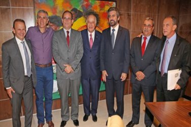 Comitiva rondoniense visita CBF e sonha com estádio