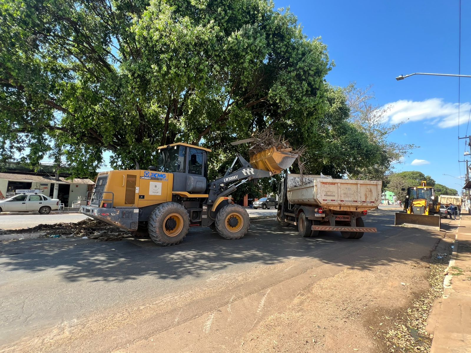CIDADE LIMPA: Prefeitura utiliza tecnologia em operações de limpeza nos bairros de Porto Velho