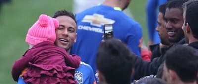 Neymar e companheiros não vão ficar na Vila Olímpica durante os Jogos
