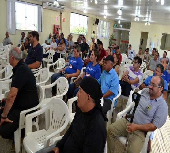 Sindsef convoca reunião com servidores anistiados