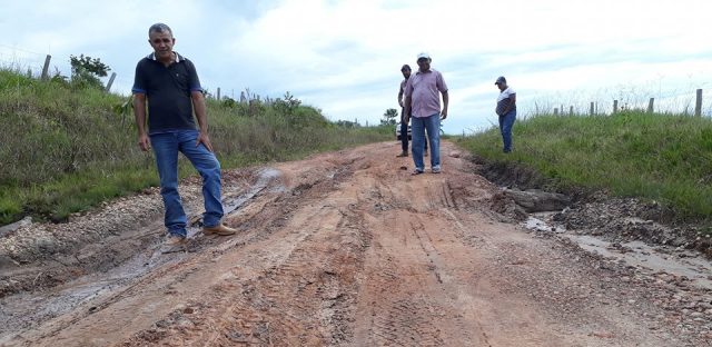 Com falta de assistência, moradores de assentamentos rurais estão isolados