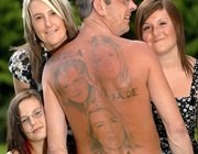 Homem tatua foto da esposa e descobre que foi traído