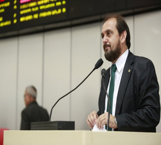 Deputado Laerte lamenta acidente com time da Chapecoense