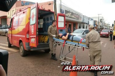 Acidente deixa motociclista ferida