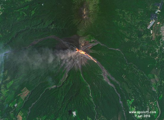 Satélite registra fluxo de lava nas encostas de Volcán de Fuego