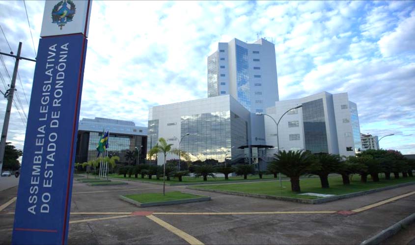 NA MIRA DO SUPREMO: Flávio Dino intima ALE/RO e STF pode intervir após Lei ser rejeitada por deputados