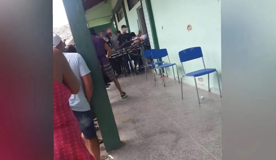 ARMADO: Estudante entra em sala de aula e atira em três colegas de classe