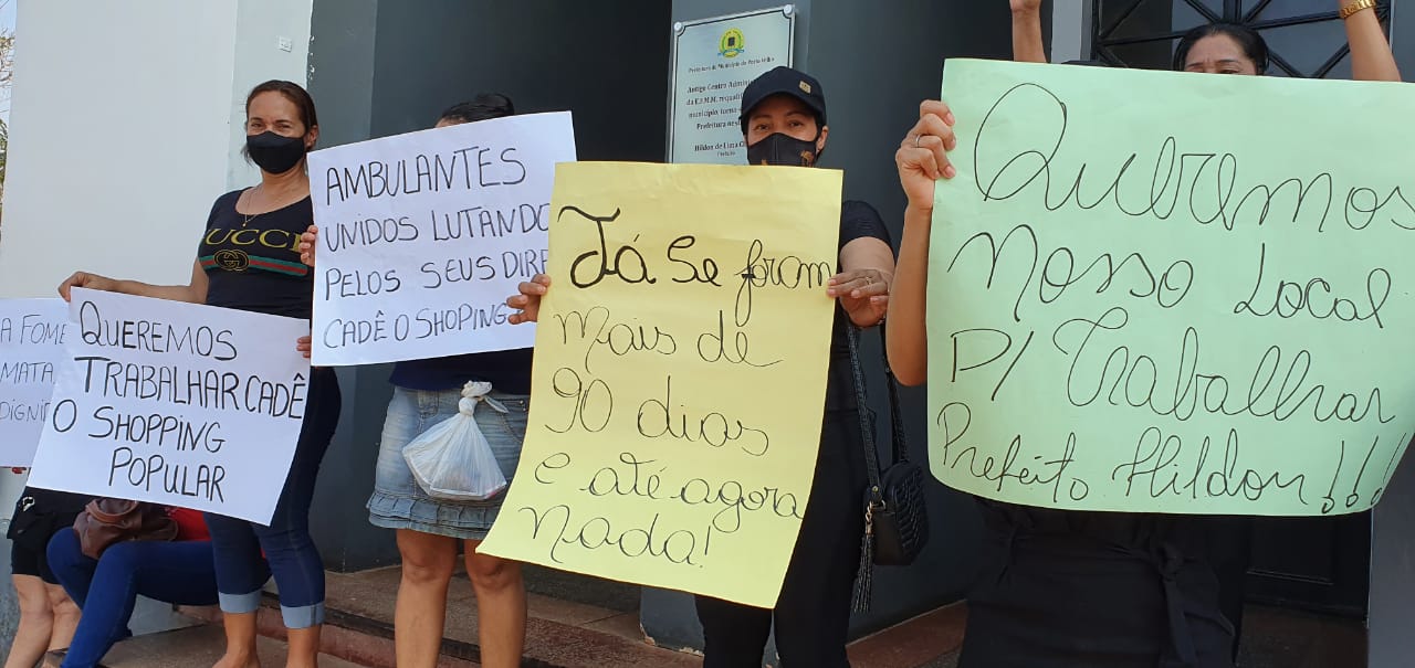 PROTESTO NA PREFEITURA: ‘Nunca vi uma pessoa tão cruel quanto esse prefeito’, diz manifestante