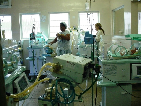 Centro Materno Infantil de Porto Velho recebe três UTIs para recém-nascidos