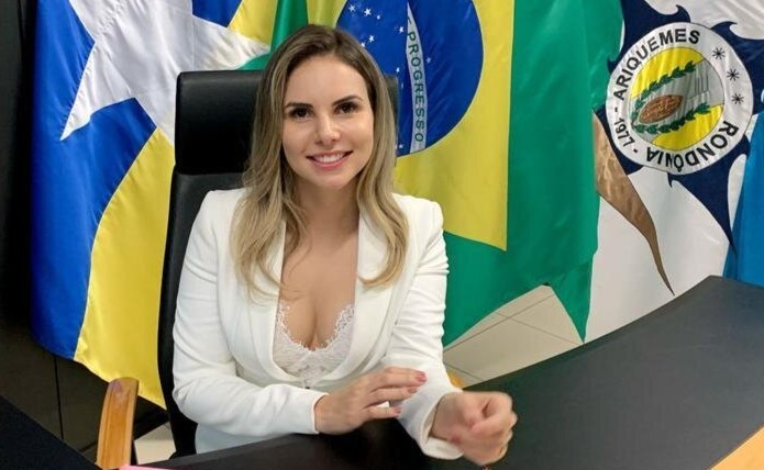 ARIQUEMES: Carla Redano (UNIÃO) é reeleita prefeita do município