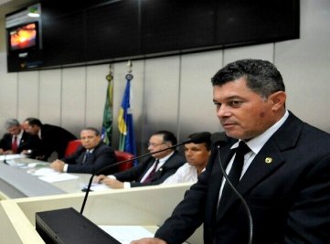 Servidores do Executivo Estadual serão beneficiados com Proposta de Lei de Deputado 

