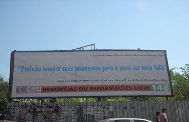 CENA DA CIDADE – Frase de criança de nove anos cobrando promessas do prefeito chama atenção da comunidade 