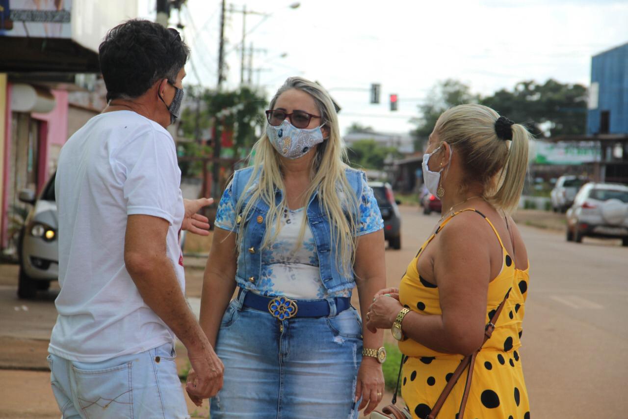 TRÂNSITO: Márcia Socorristas Animais solicita sinalização para rua Benedito Inocêncio