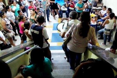 Servidores fazem protesto na sede da prefeitura – Vídeo 