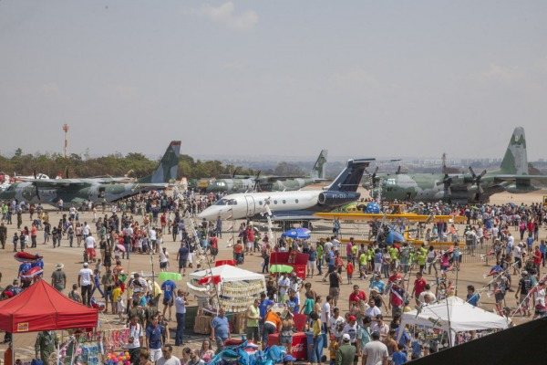 HOJE: Base Aérea abre portões para população da capital