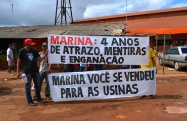 PROTESTO – Pescadores da capital expõem problemas ao Ministro da Pesca 