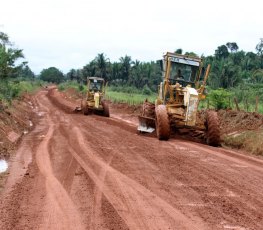 Estrada da Penal em Porto Velho recebe serviços de melhoria