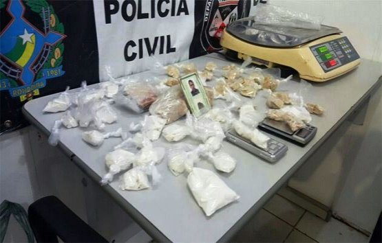 CAIU – Homem é preso pelo DENARC com 2 kg de droga 