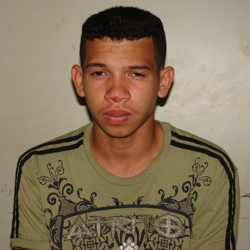 Traficante é preso em flagrante no bairro Areal