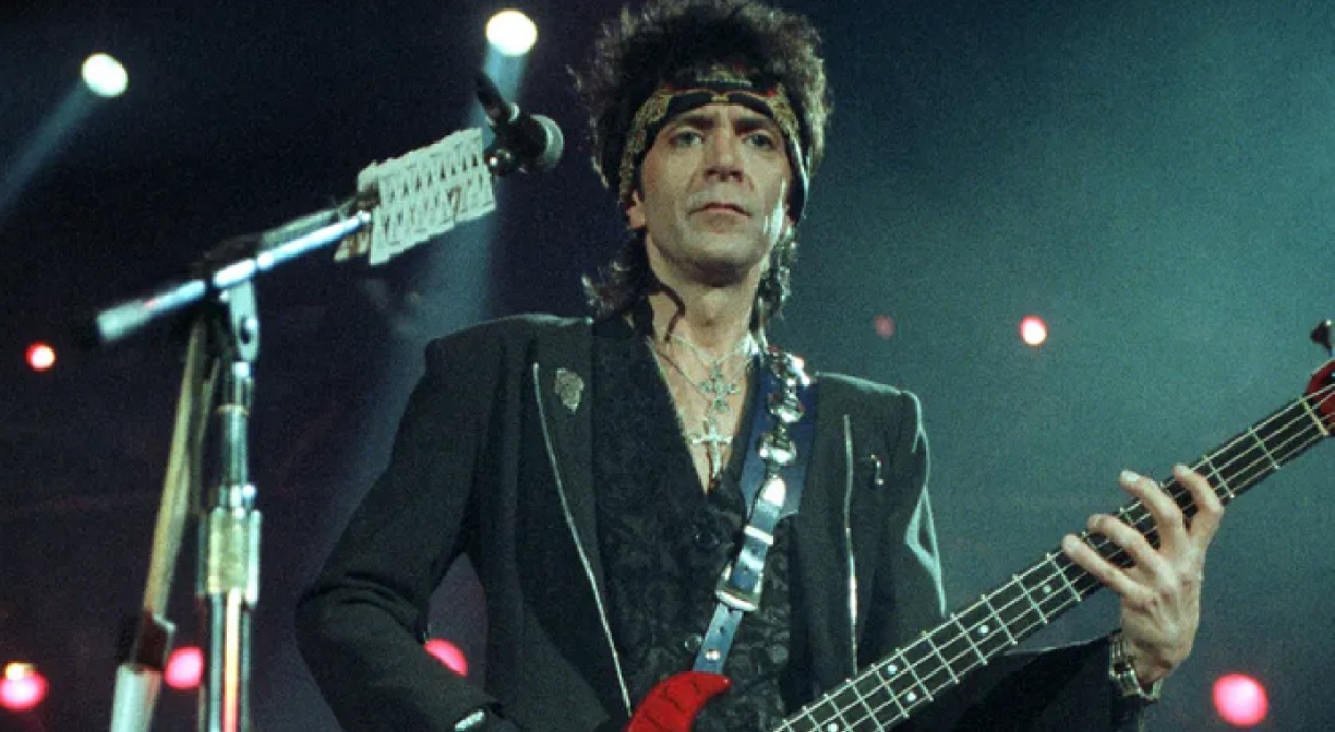 LUTO: Alec John Such, primeiro baixista do grupo Bon Jovi, morre aos 70 anos