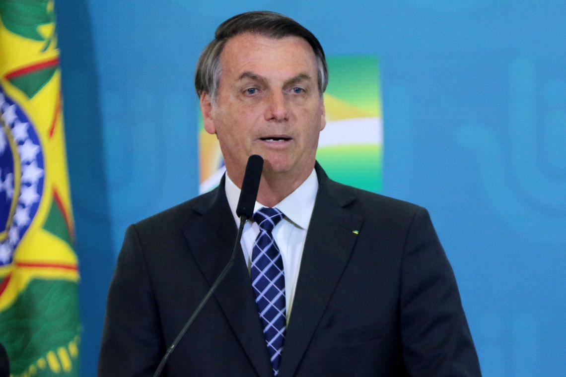 RIGOR: Apenas ministros titulares podem utilizar avião da FAB, diz Bolsonaro