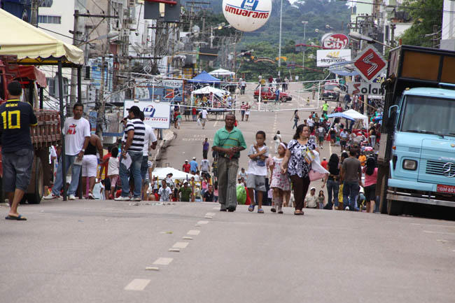 CONTRATAÇÃO TEMPORÁRIA: Lojistas de Porto Velho esperam Natal com mais vendas neste ano