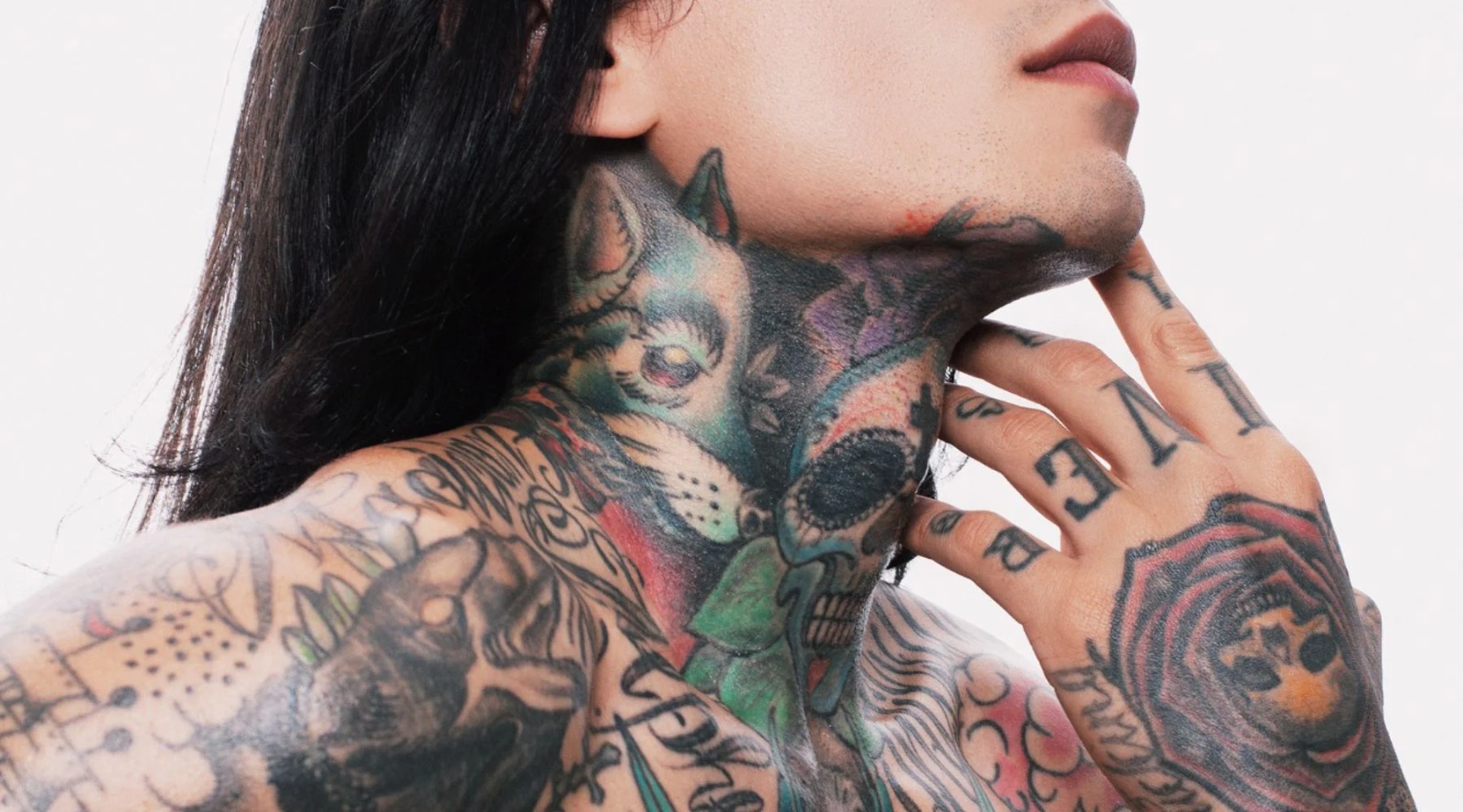 RESULTADO: Maioria é indiferente sobre tatuagens, segundo enquete