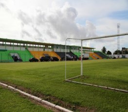 Aluízio Ferreira está pronto para receber jogo da Copa do Brasil