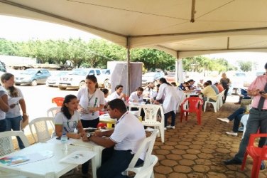 Semusa oferece testes rápidos de DSTs em evento dedicado à saúde de caminhoneiros