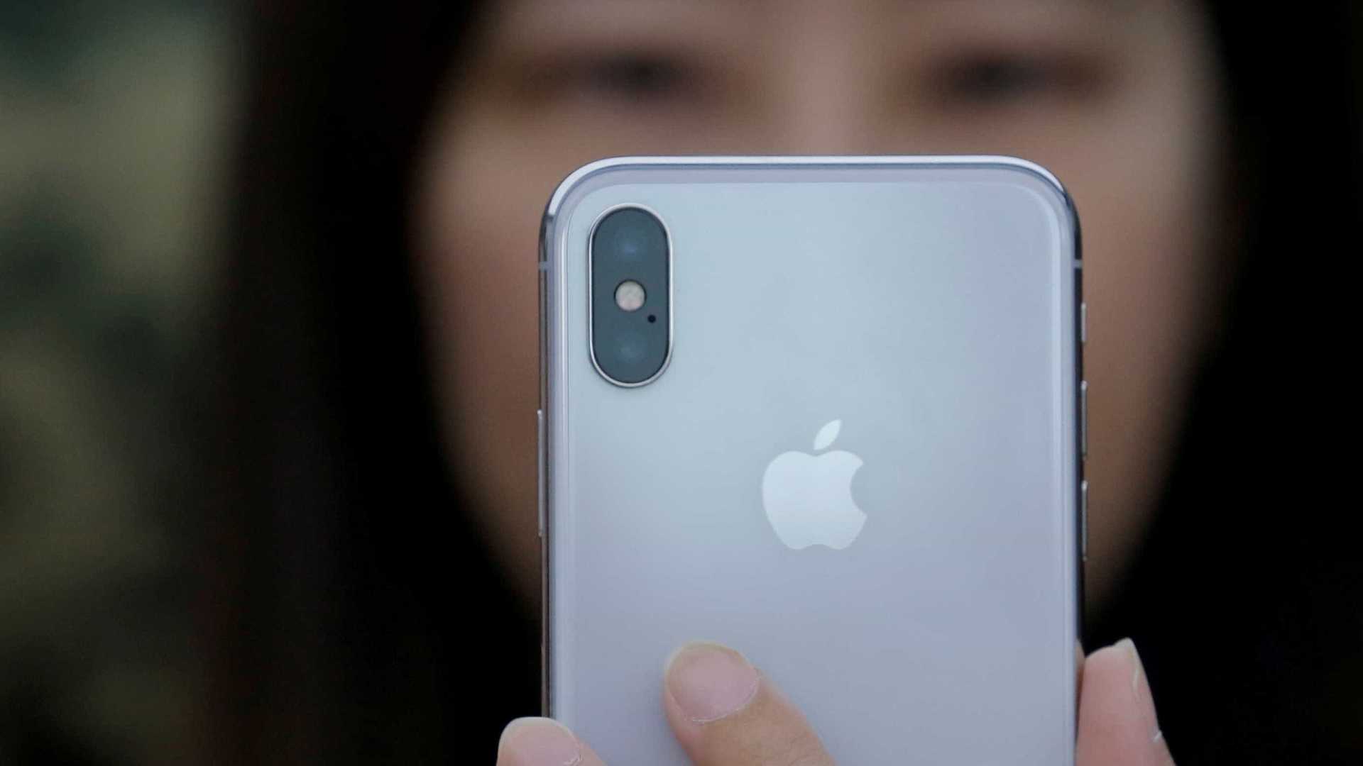 FACEID: iPhone X não identifica usuário com 'cara de sono'