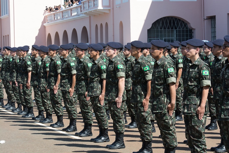 440 VAGAS: Exército Brasileiro divulga retificação de Concurso Público 