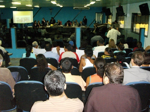 Clima esquenta na Câmara dos Vereadores durante audiência do Plano Diretor de Porto Velho