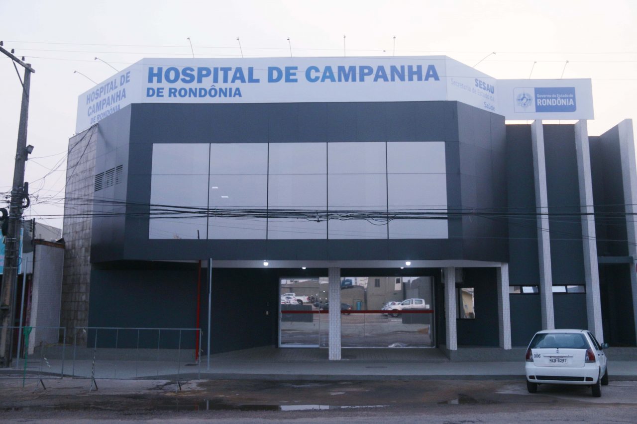 SEM AVAL DOS MÉDICOS: Familiares denunciam tentativa de transferência de pacientes graves no Hospital de Campanha