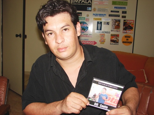 Cantor rondoniense lança primeiro CD na capital