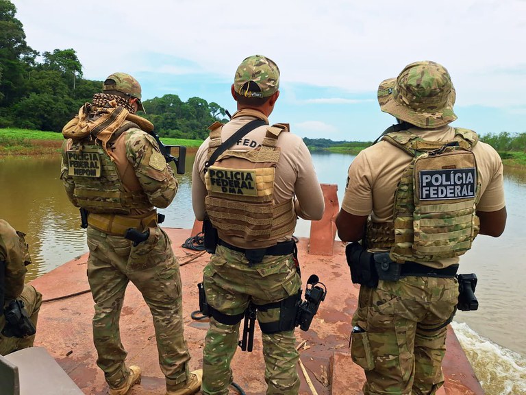 GARIMPO ILEGAL: PF destruiu 270 balsas e prejuízo passa de R$ 30 milhões aos garimpeiros