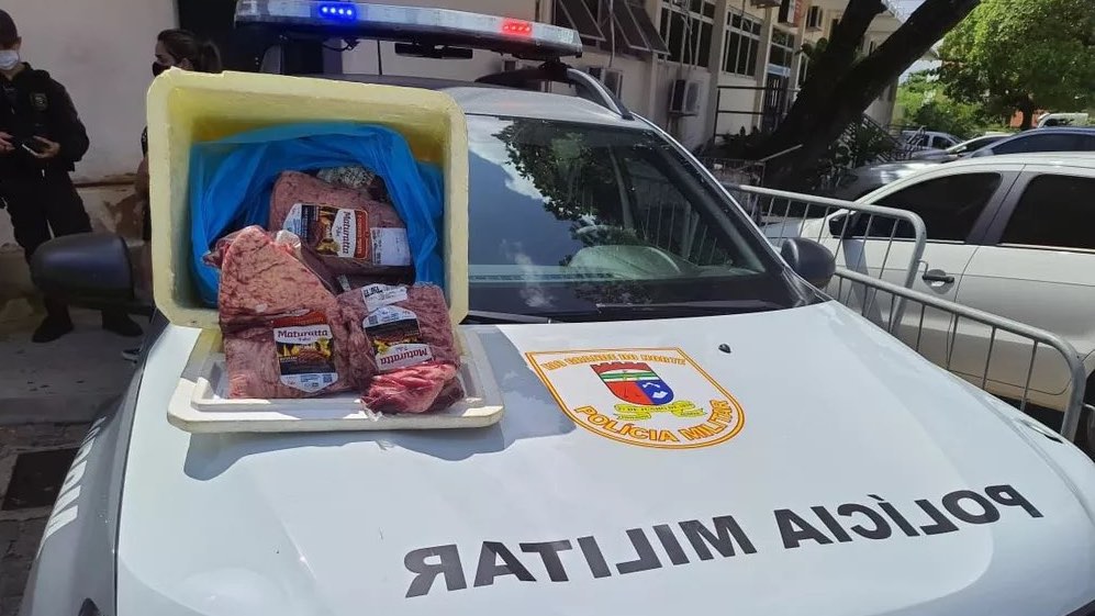 CHURRASCO: Advogada é presa pela segunda vez furtando carnes de rede de supermercados