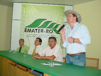 Governador Ivo Cassol destaca metas da Emater para 2007