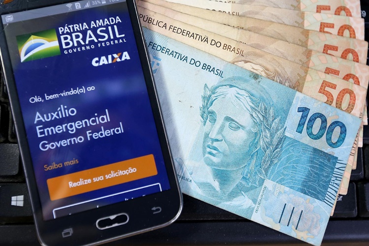 AJUDA: Caixa paga auxílio emergencial para 5,9 milhões de beneficiários