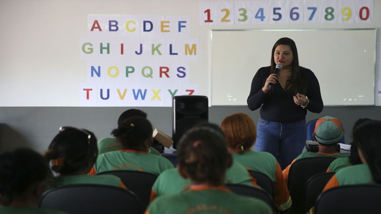 EDUCAÇÃO: MEC lança o Relatório Nacional da Alfabetização Baseada em Evidências