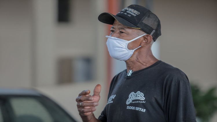 NA CAPITAL: Prefeitura estende vacinação contra Covid-19 a moradores em condição de rua 