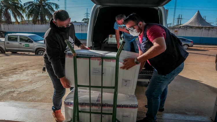 IMUNIZANTES: Rondônia recebe mais 20 mil doses de vacina contra covid-19