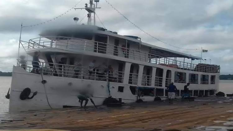 POR CIÚMES: Marido é preso após surrar mulher durante viagem em barco no rio Madeira